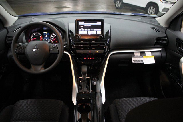 New 2026 Mitsubishi Eclipse Cross LE AWD/4WD image 20