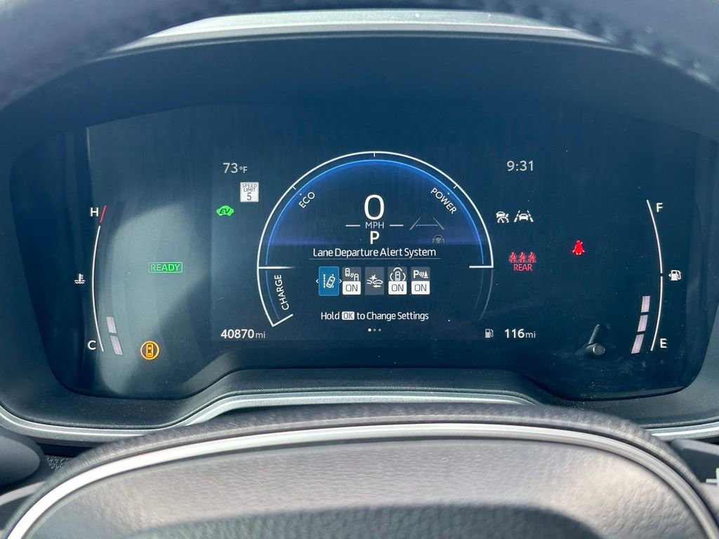 Used 2024 Toyota Corolla Cross XSE image 33