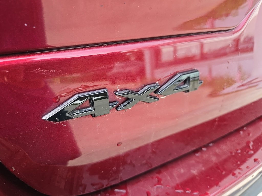 Used 2023 Jeep Grand Cherokee Altitude AWD/4WD image 19