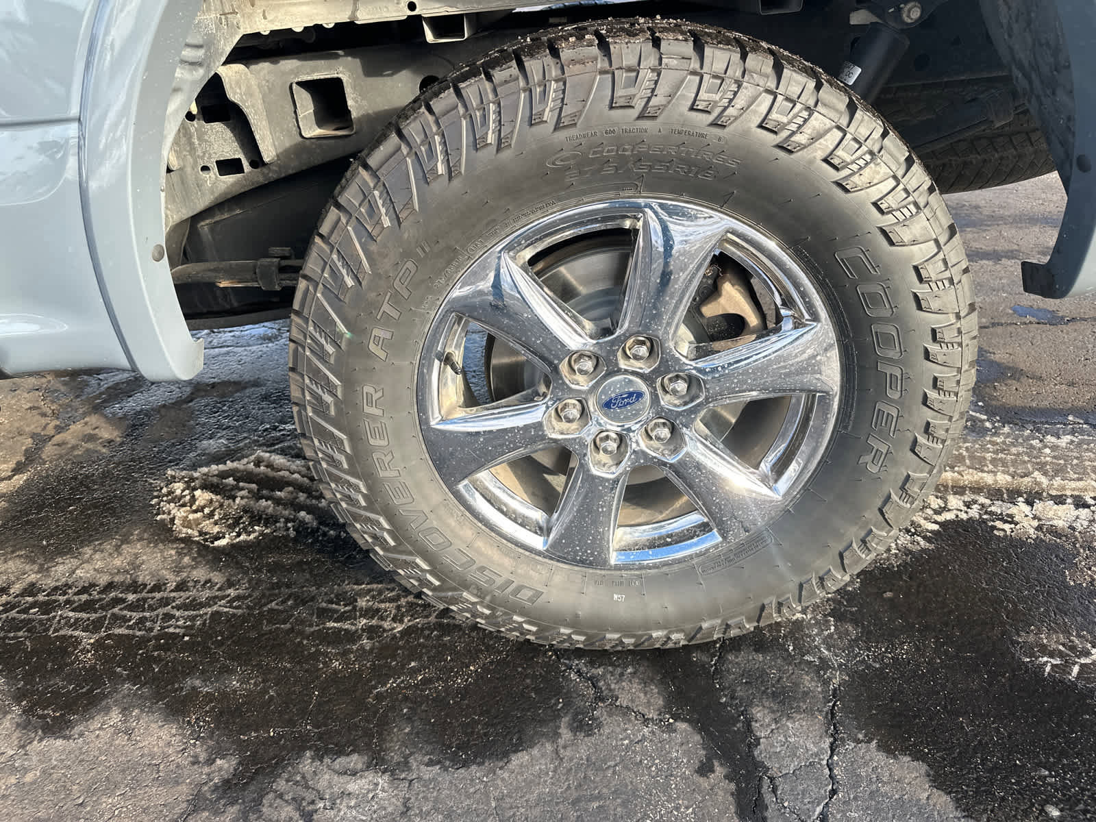 Used 2019 Ford F150 Lariat w/ Equipment Group 502A Luxury image 15