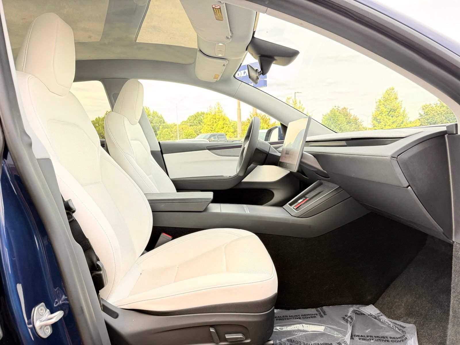 Used 2026 Tesla Model Y 2WD image 30