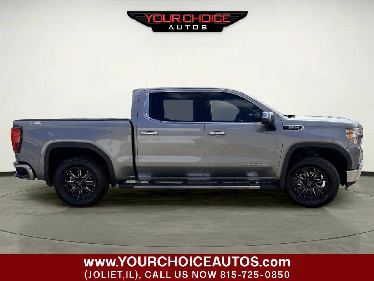 Used 2020 GMC Sierra 1500 SLT w/ SLT Premium Plus Package AWD/4WD image 10