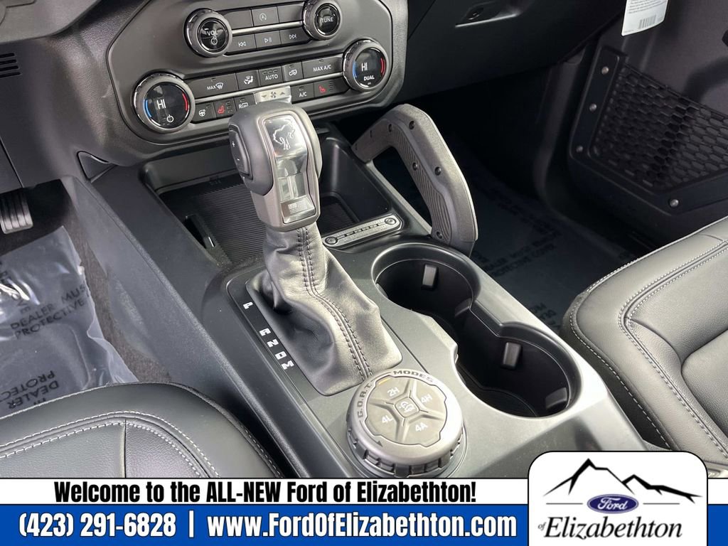 New 2025 Ford Bronco Outer Banks w/ Sasquatch Package image 26