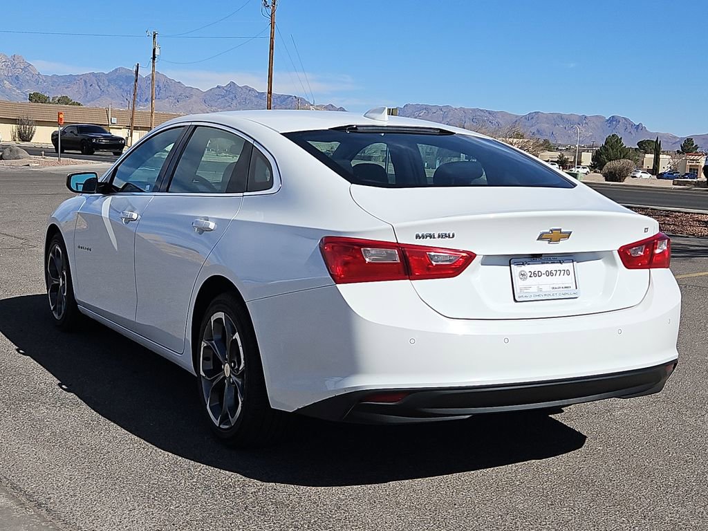 Used 2024 Chevrolet Malibu LT image 3