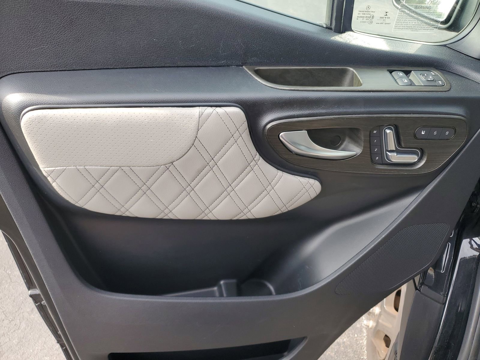 Used 2023 Mercedes-Benz Sprinter 3500 image 20