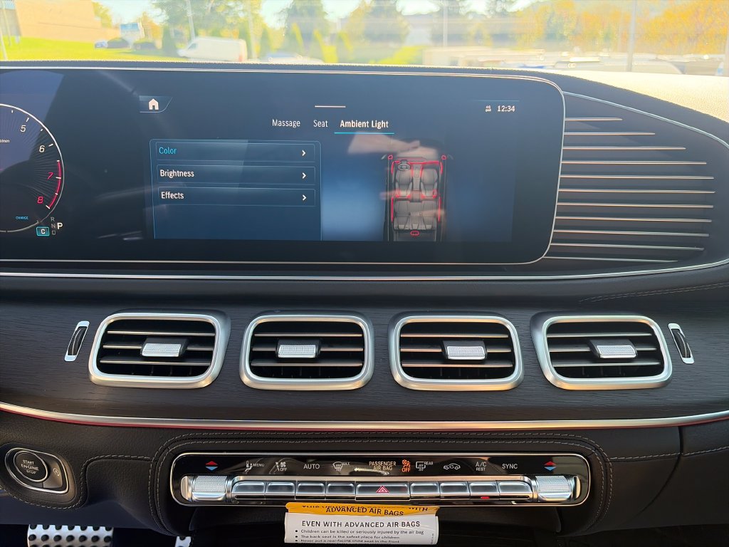 New 2026 Mercedes-Benz GLS 580 4MATIC image 36