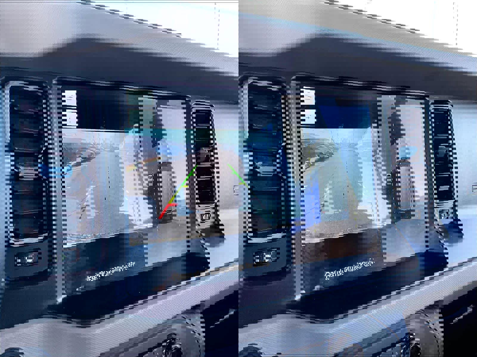 Used 2021 Ford Bronco Wildtrak image 23