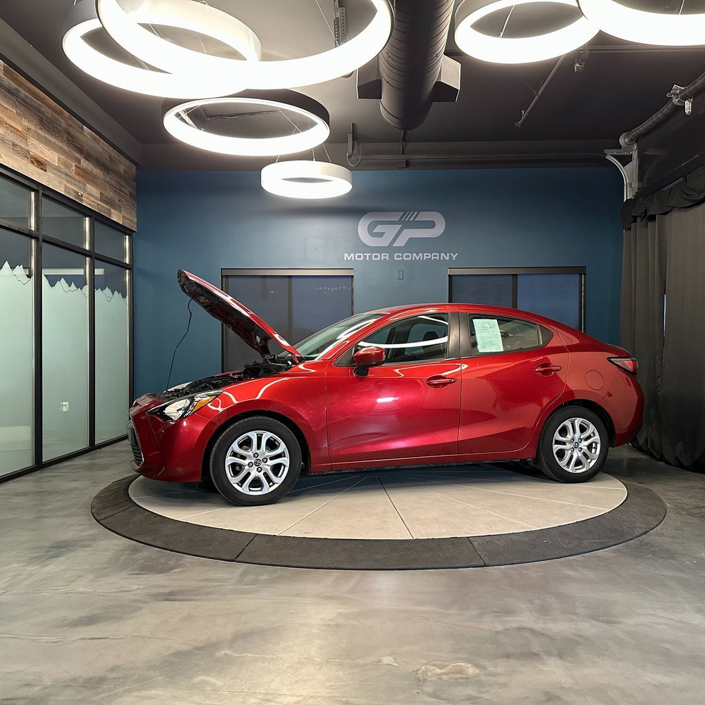 Used 2017 Toyota Yaris iA image 23
