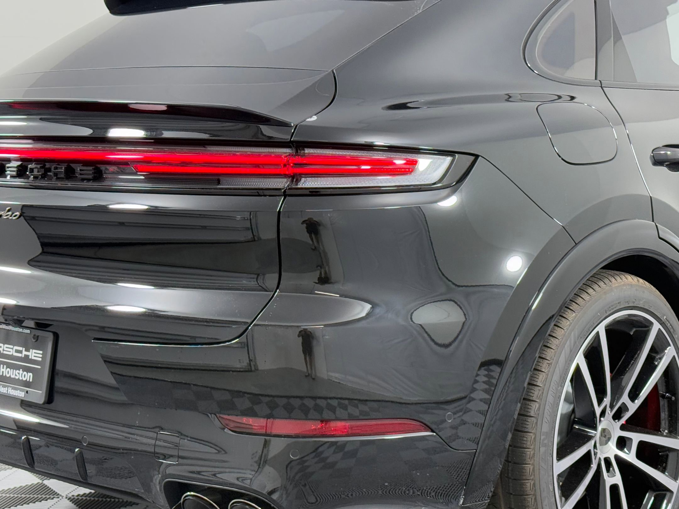 New 2026 Porsche Cayenne Turbo image 13