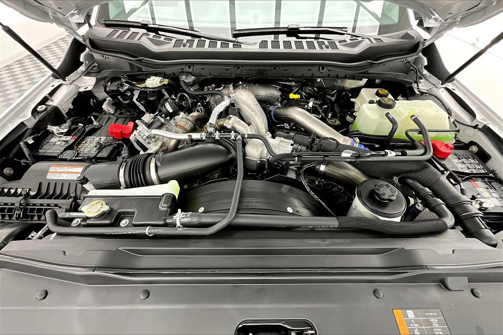 New 2026 Ford F350 4x4 Crew Cab DRW Super Duty image 12
