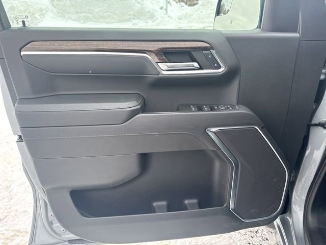 Used 2024 GMC Sierra 1500 Elevation image 11