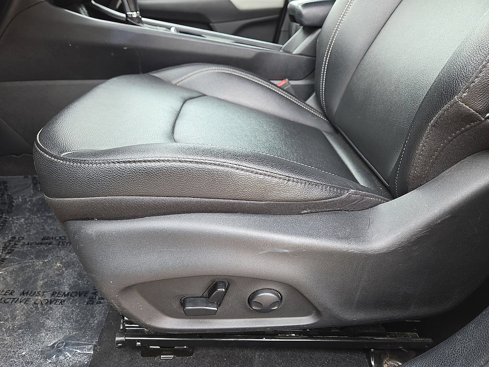 Used 2025 Jeep Compass Limited AWD/4WD image 24