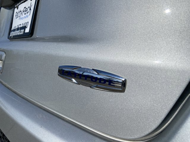 Used 2024 Jeep Compass Latitude image 49