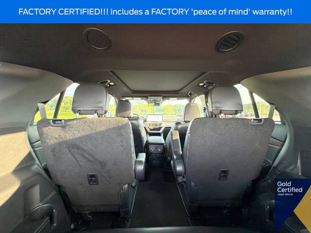 Used 2025 Ford Explorer ST AWD/4WD image 19