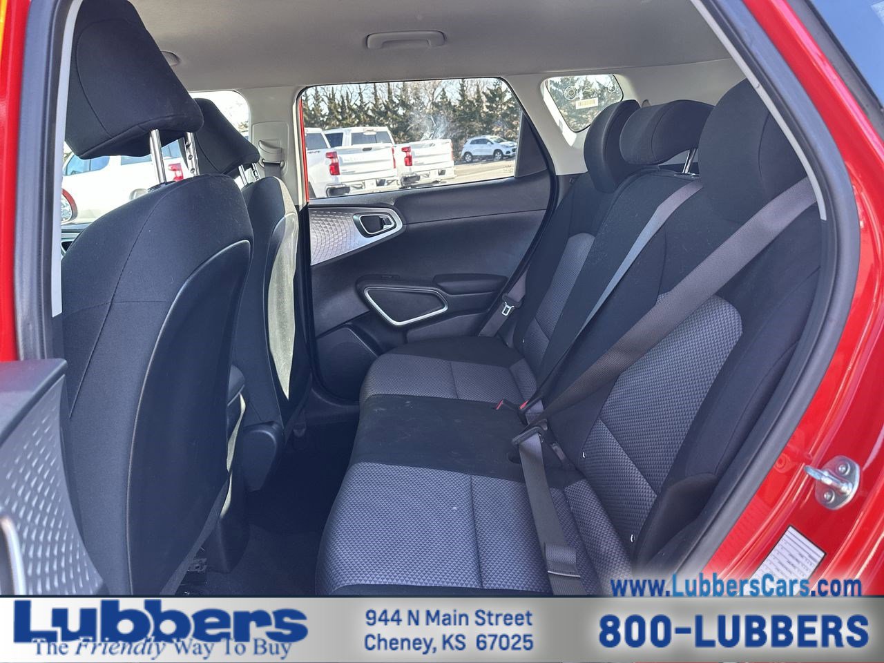 Used 2024 Kia Soul LX w/ Option Group 015 image 18