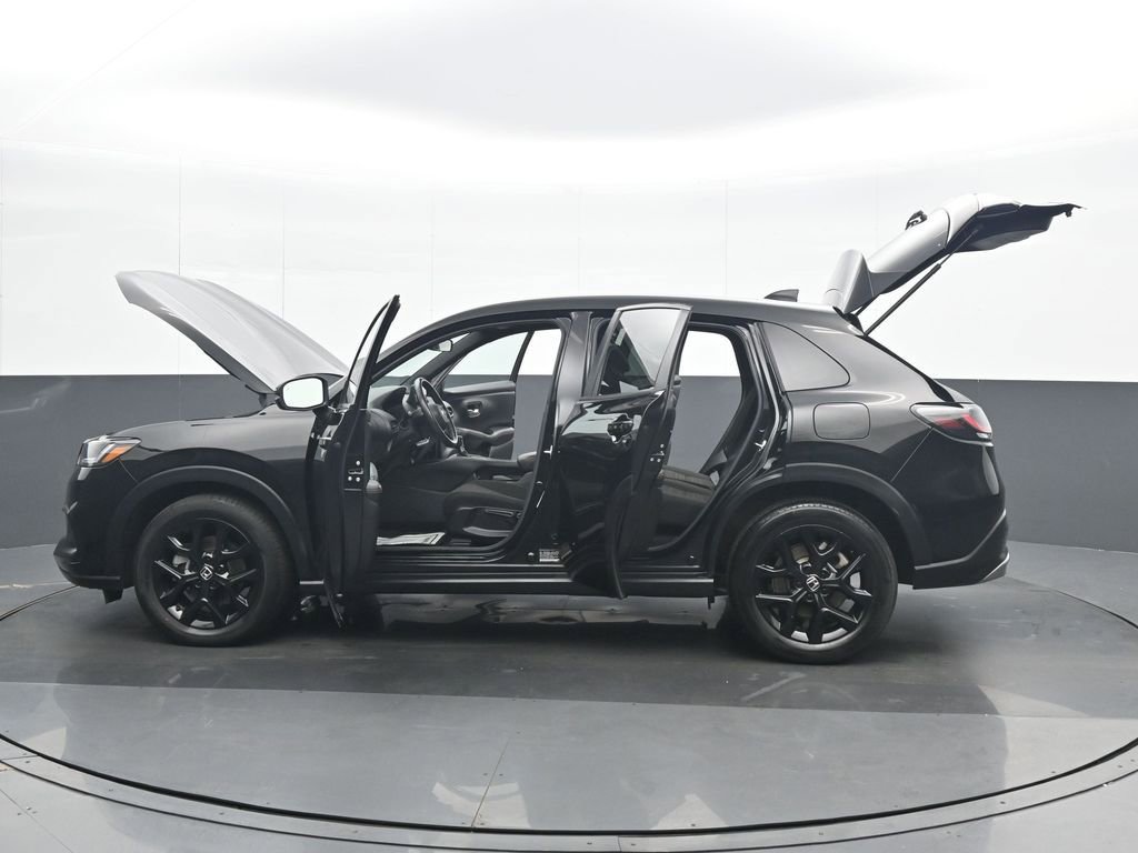 Used 2023 Honda HR-V Sport image 37