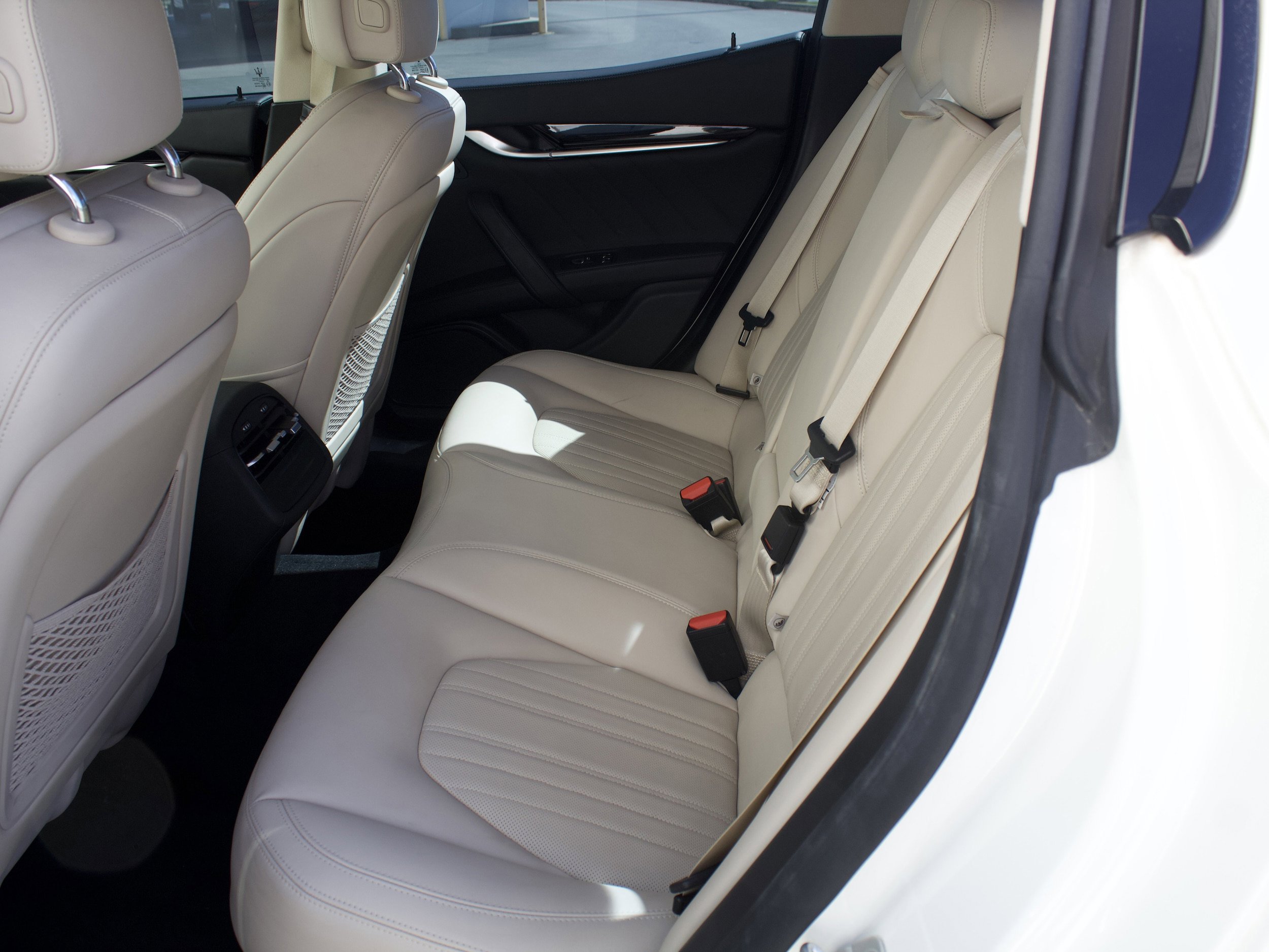 Used 2022 Maserati Ghibli GT RWD image 26