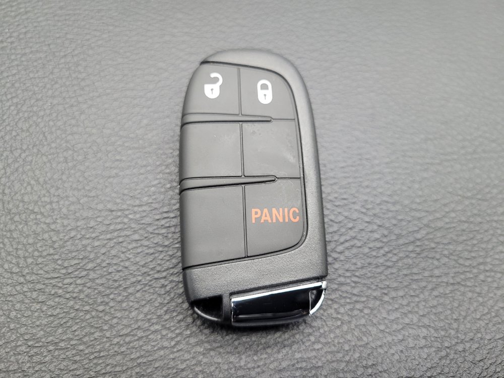 Used 2020 Jeep Compass Sport image 32