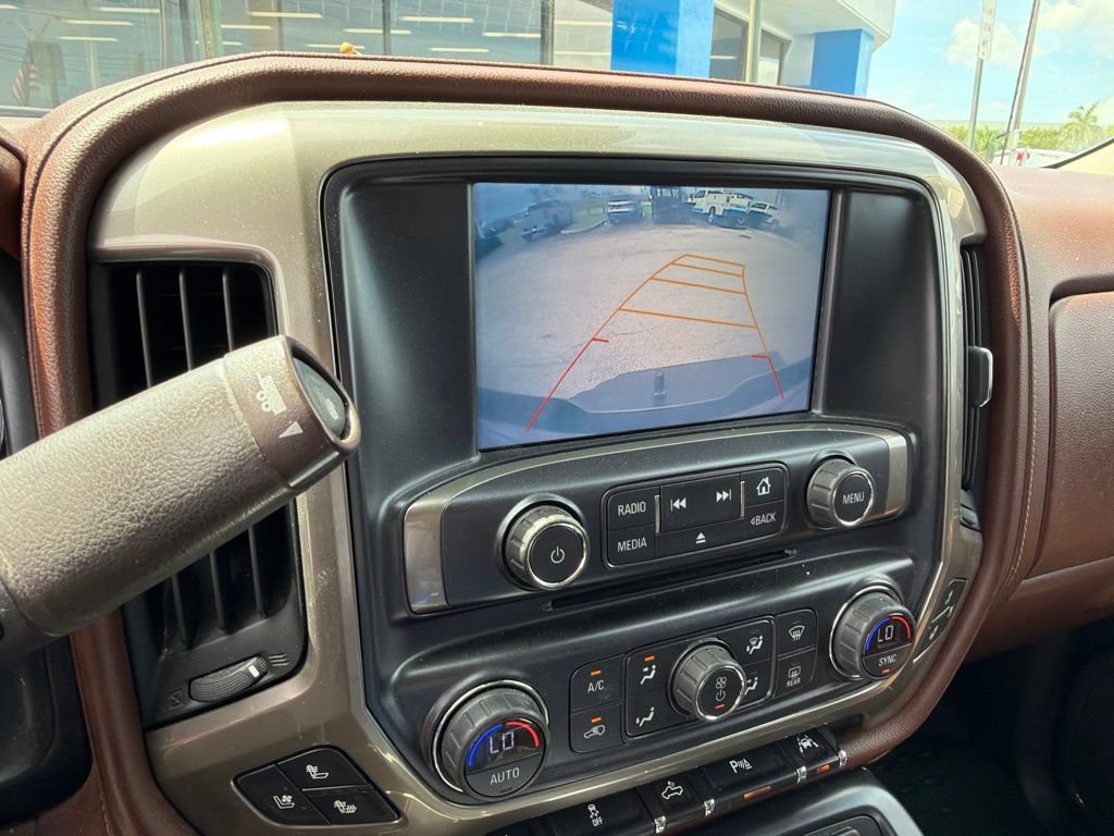 Used 2017 Chevrolet Silverado 1500 High Country RWD image 11