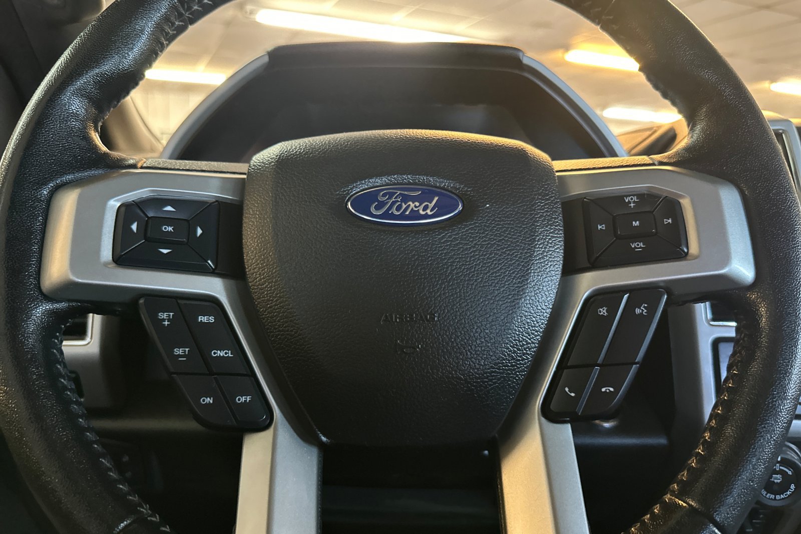 Used 2020 Ford F150 Lariat w/ Equipment Group 502A Luxury AWD/4WD image 22