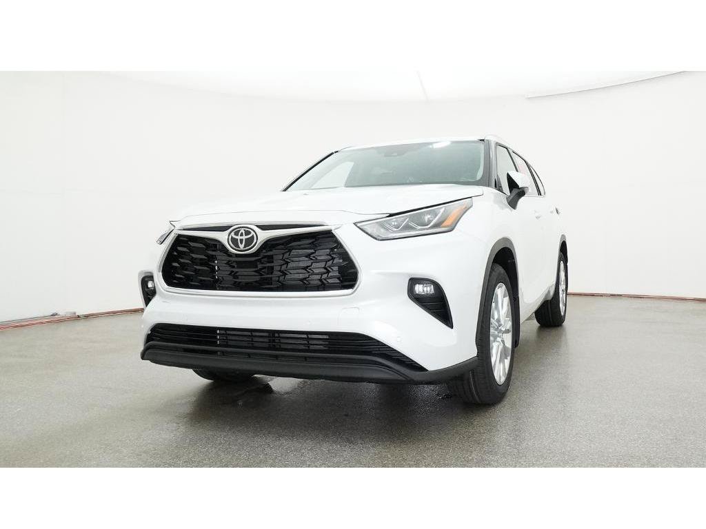 New 2026 Toyota Highlander Limited AWD/4WD image 32