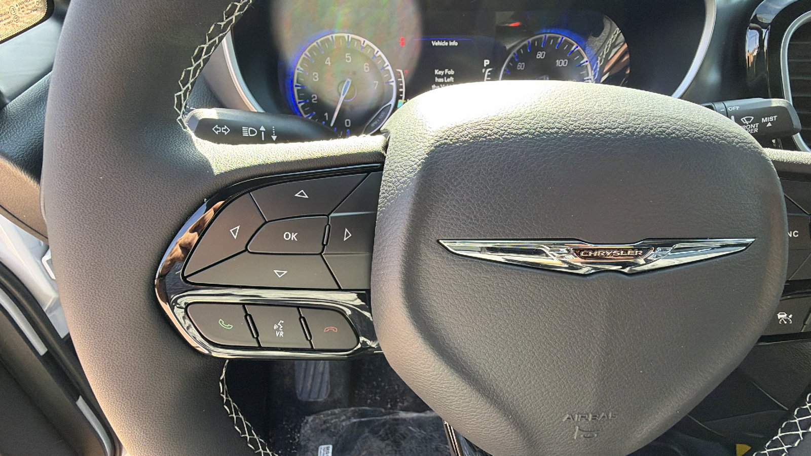 New 2026 Chrysler Pacifica Select image 22