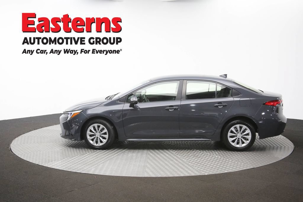 Used 2023 Toyota Corolla LE FWD image 58