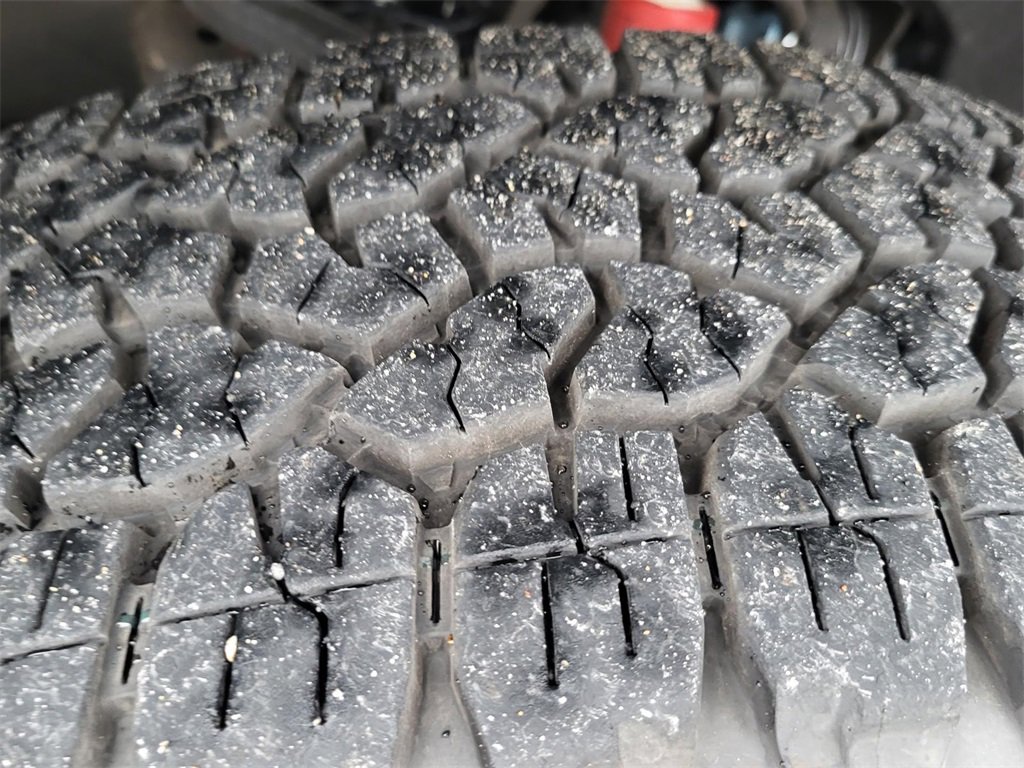 Used 2025 Chevrolet Silverado 2500 Custom w/ Custom Value Package image 30