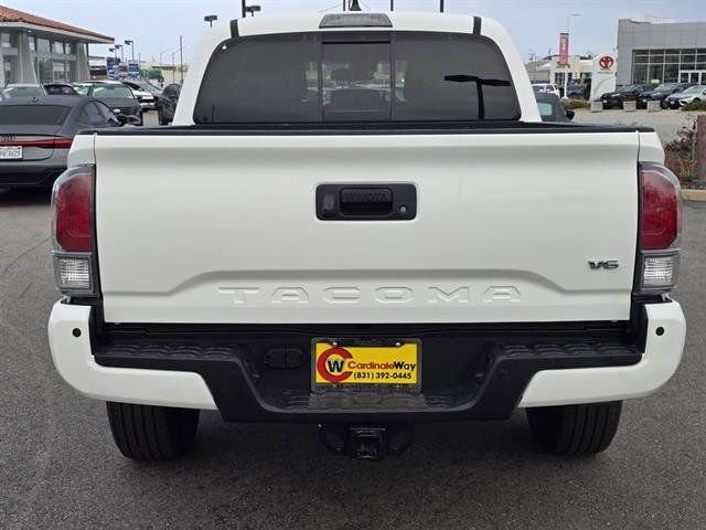 Used 2022 Toyota Tacoma TRD Off-Road image 29