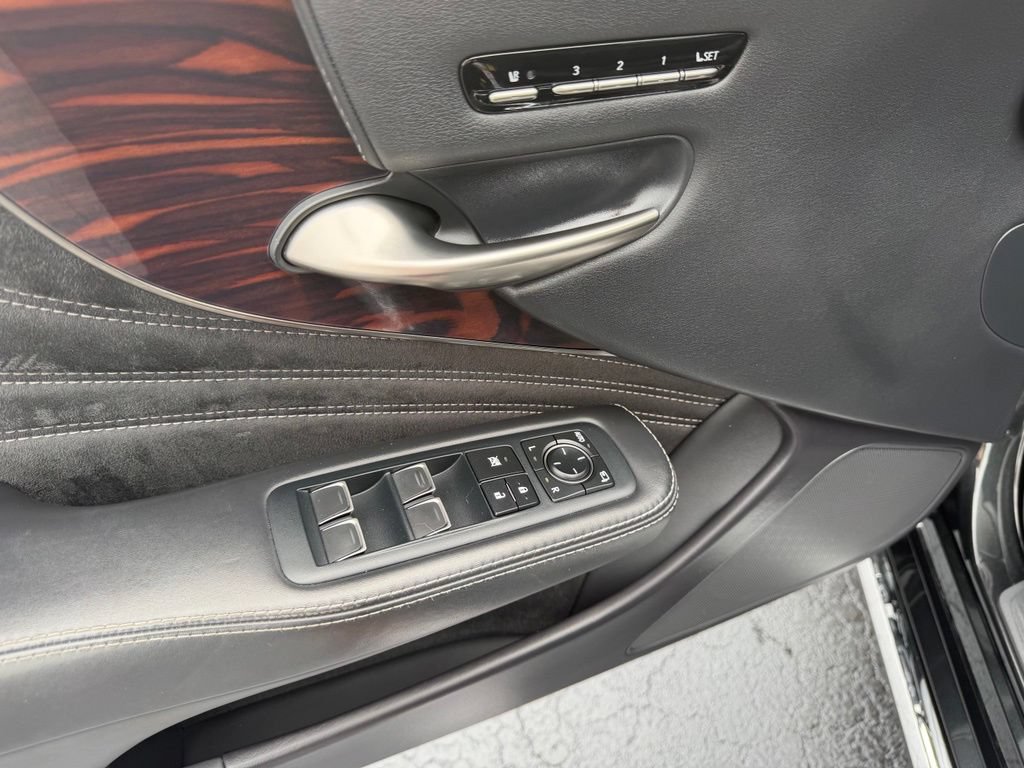 Used 2018 Lexus LS 500 AWD w/ Interior Upgrade Package image 14