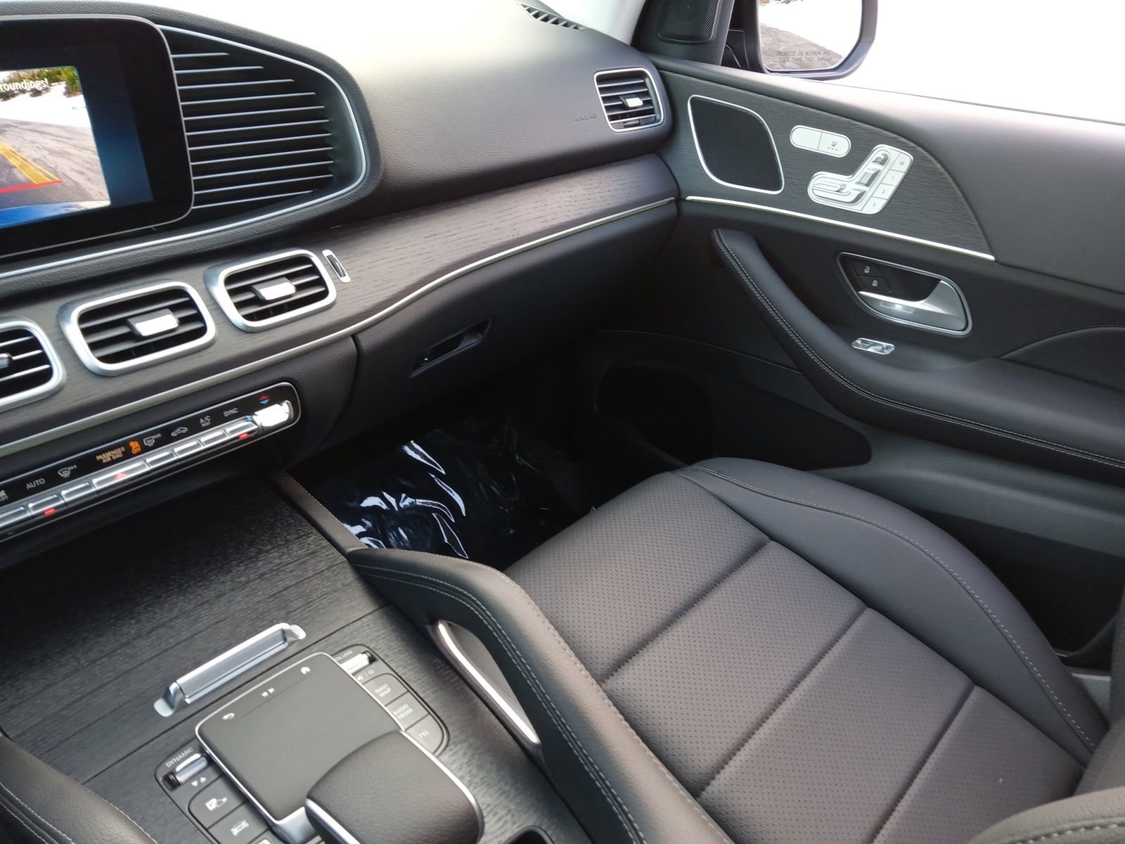 Used 2025 Mercedes-Benz GLE 350 4MATIC image 19