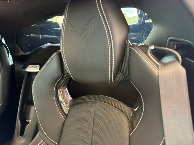 Used 2025 Chevrolet Corvette E-Ray w/ Stealth Interior Trim Package AWD/4WD image 15