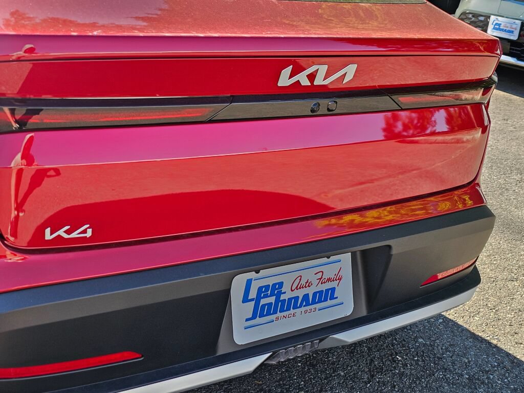New 2026 Kia K4 FWD image 22