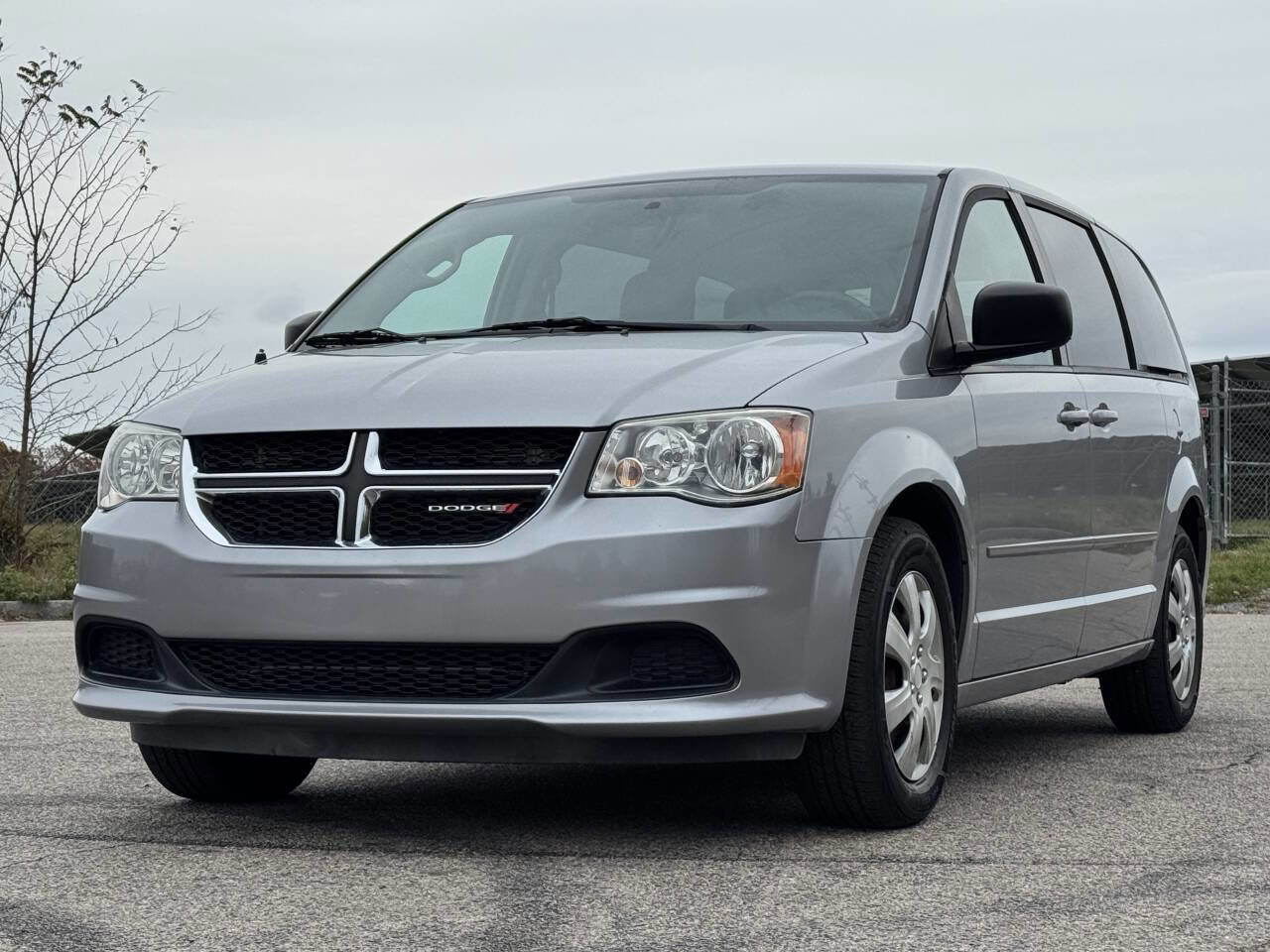 Used 2017 Dodge Grand Caravan SE