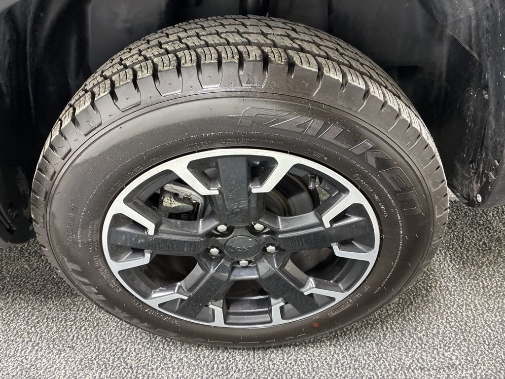 Used 2023 Jeep Renegade Trailhawk w/ Trailer Tow Group image 9