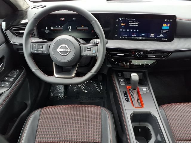 Used 2026 Nissan Kicks SR w/ SR Premium Package FWD image 11
