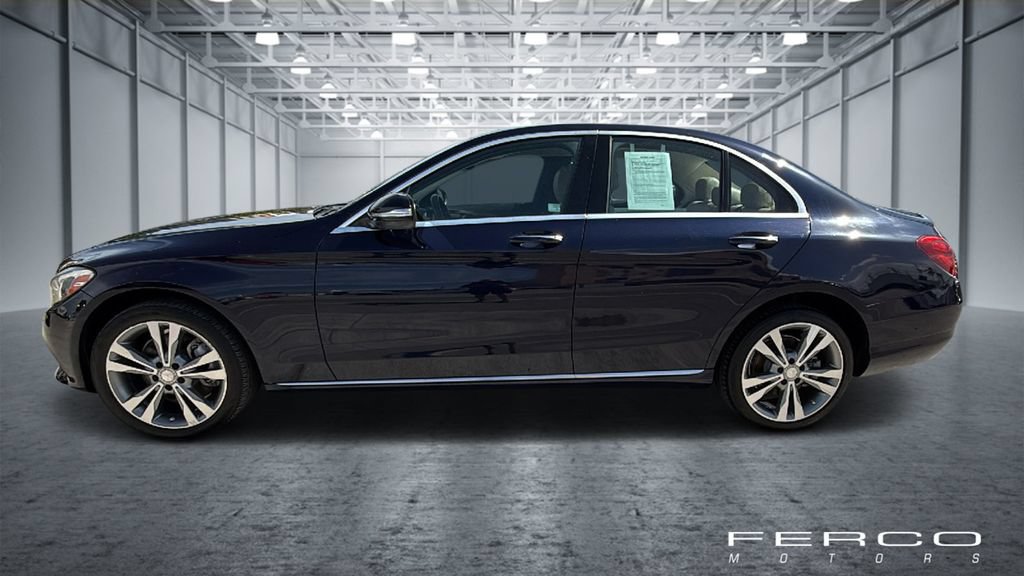 Used 2015 Mercedes-Benz C 300 4MATIC Sedan image 2