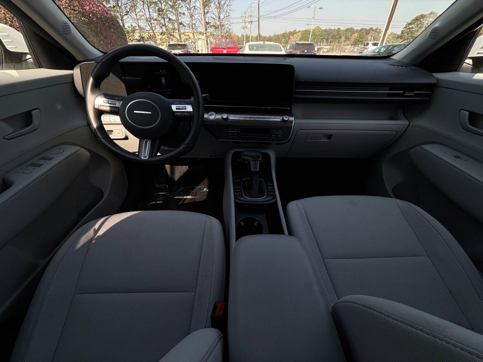 Used 2025 Hyundai Kona SEL image 39