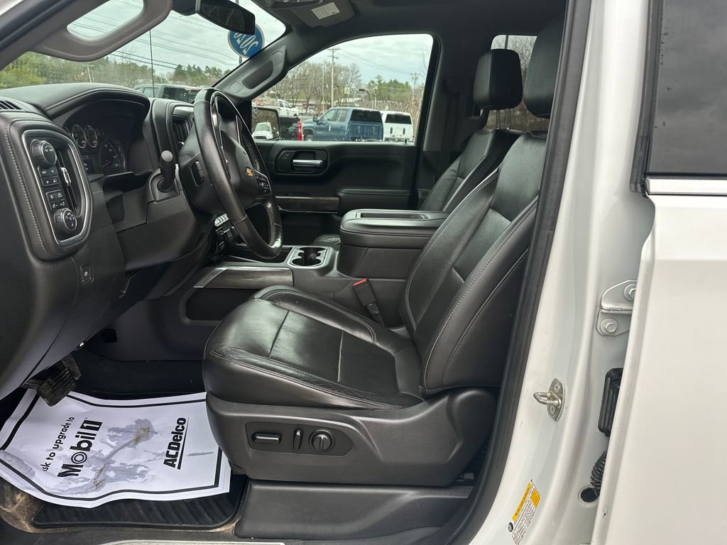 Used 2020 Chevrolet Silverado 1500 LTZ w/ LTZ Convenience Package AWD/4WD image 9