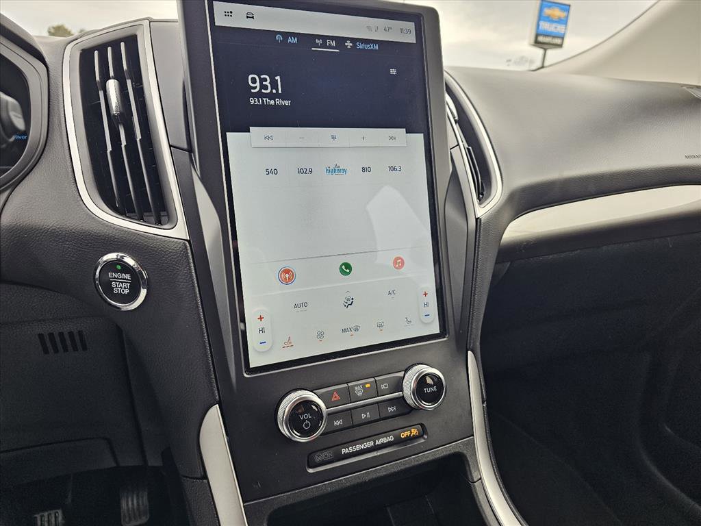 Used 2024 Ford Edge SEL image 14