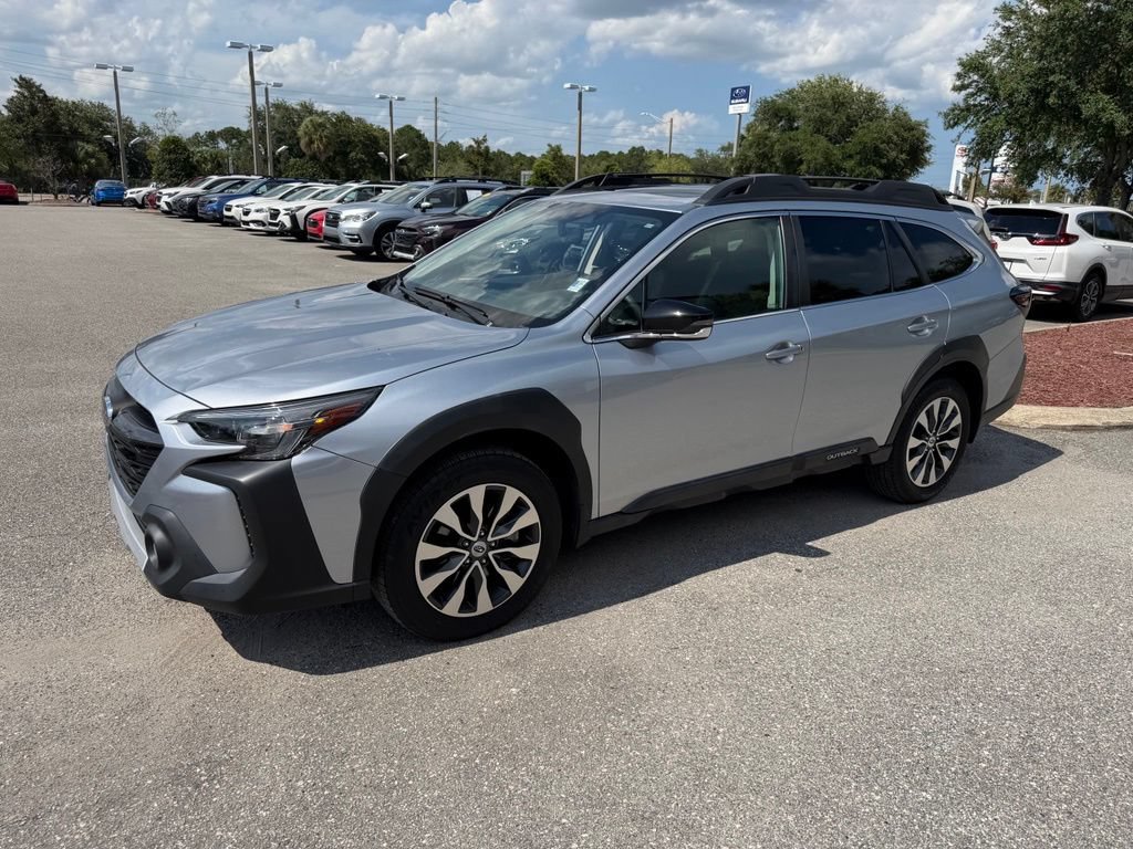 Used 2024 Subaru Outback Limited XT AWD/4WD image 10