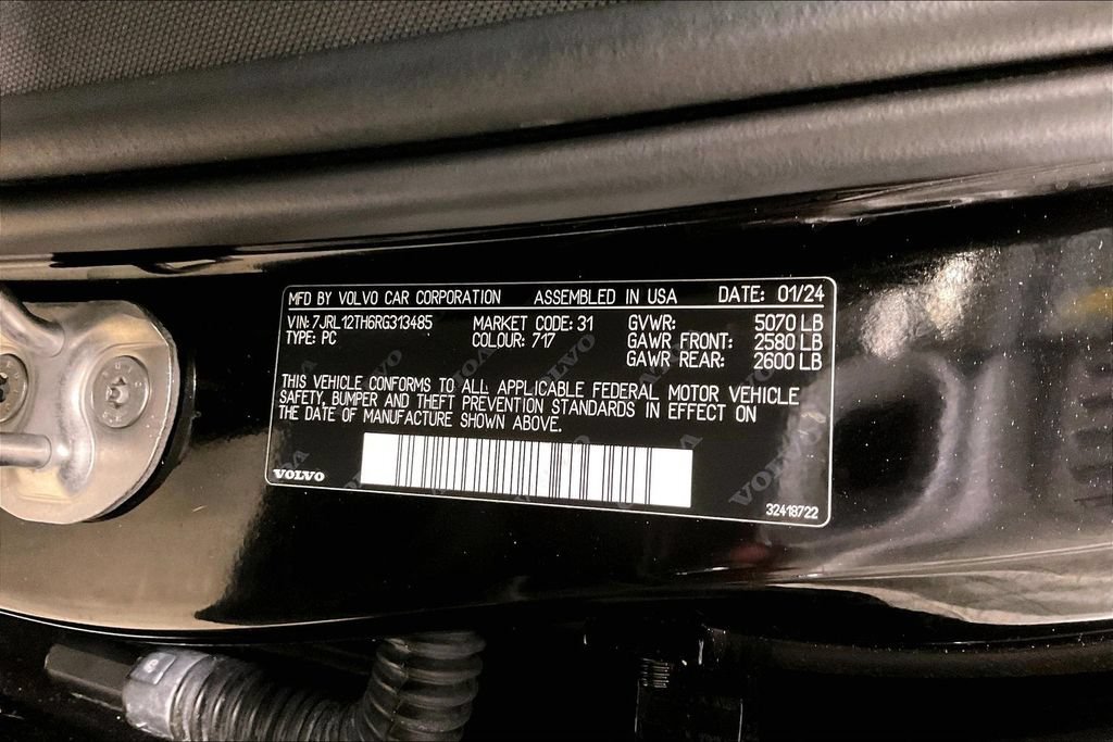 Certified 2024 Volvo S60 B5 Plus w/ Climate Package AWD/4WD image 19
