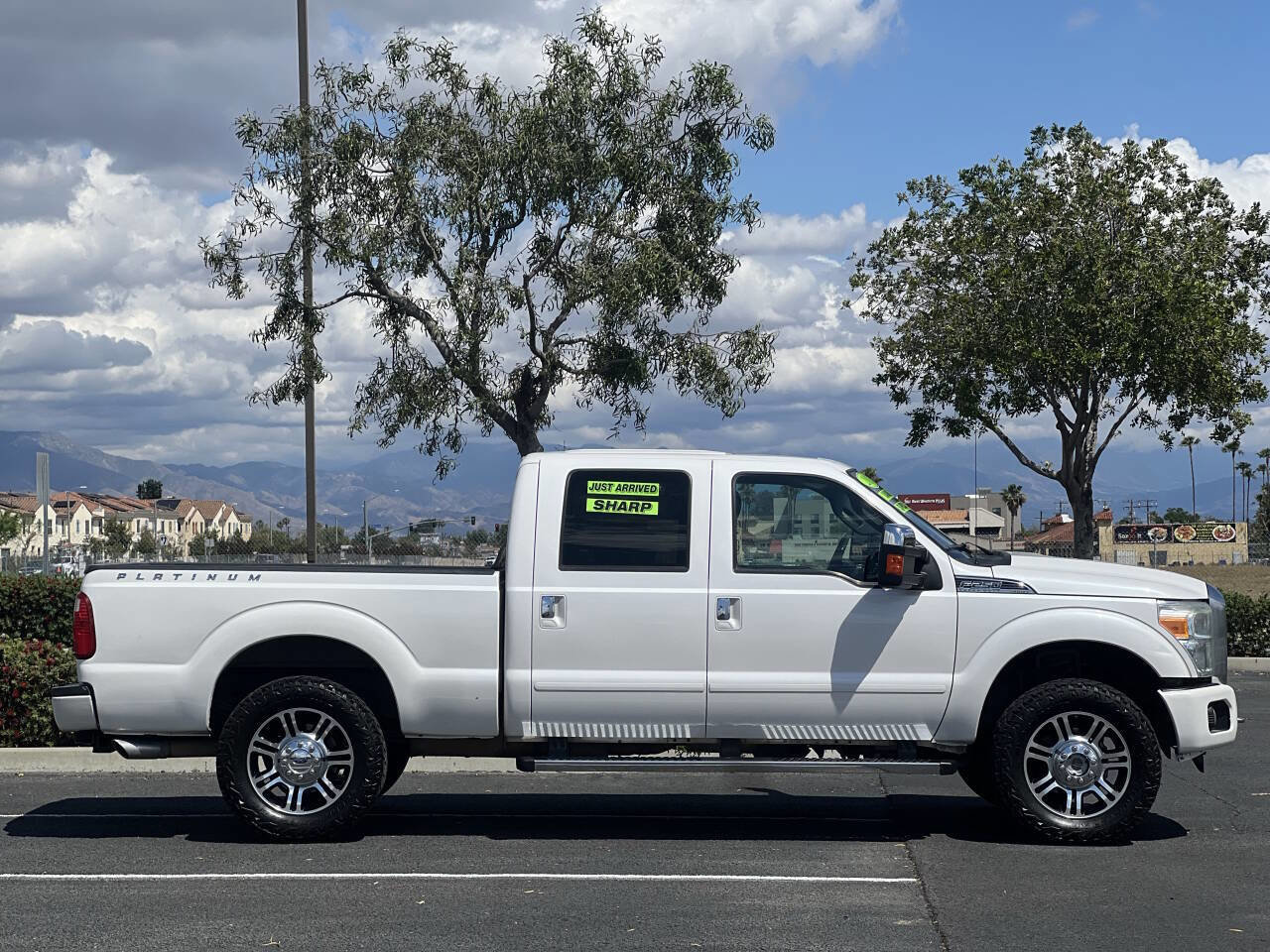Used 2013 Ford F250 Platinum w/ FX4 Off Road Pkg image 8