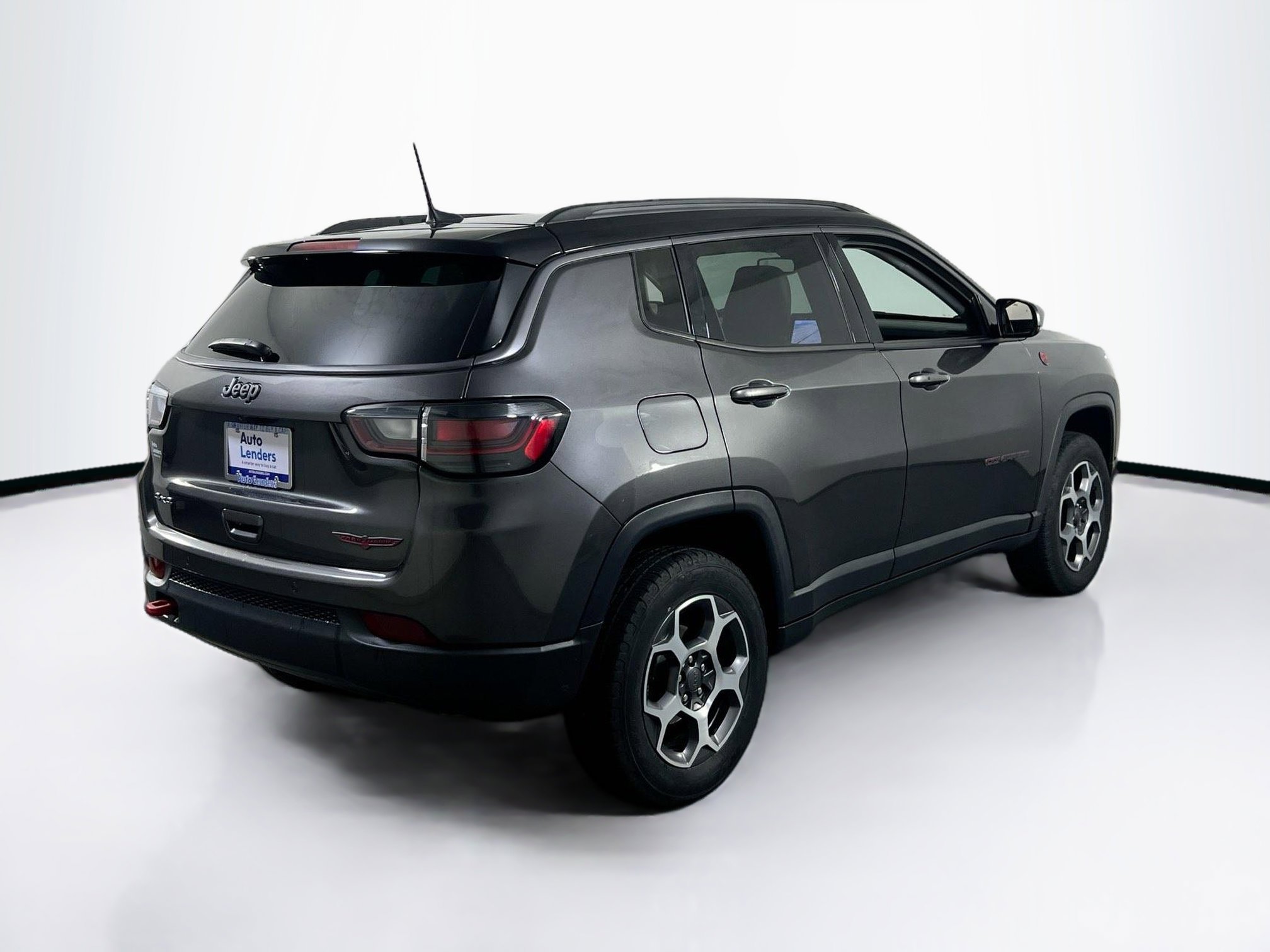Used 2022 Jeep Compass Trailhawk w/ Trailhawk Elite Group image 5