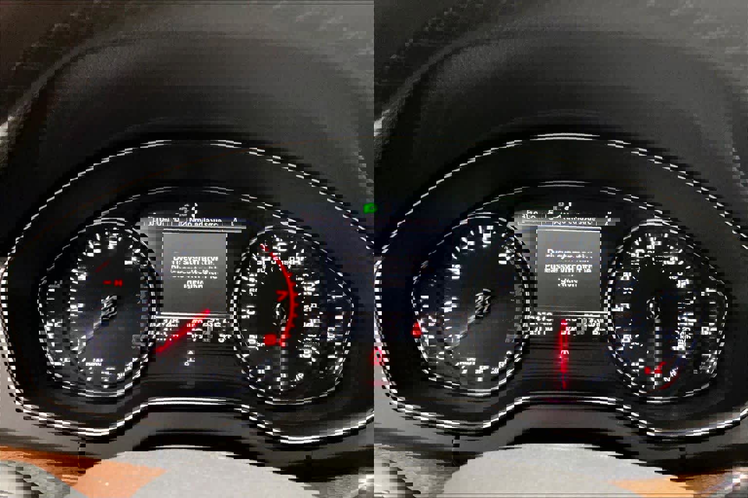 Used 2023 Audi Q5 Premium w/ Convenience Package image 22