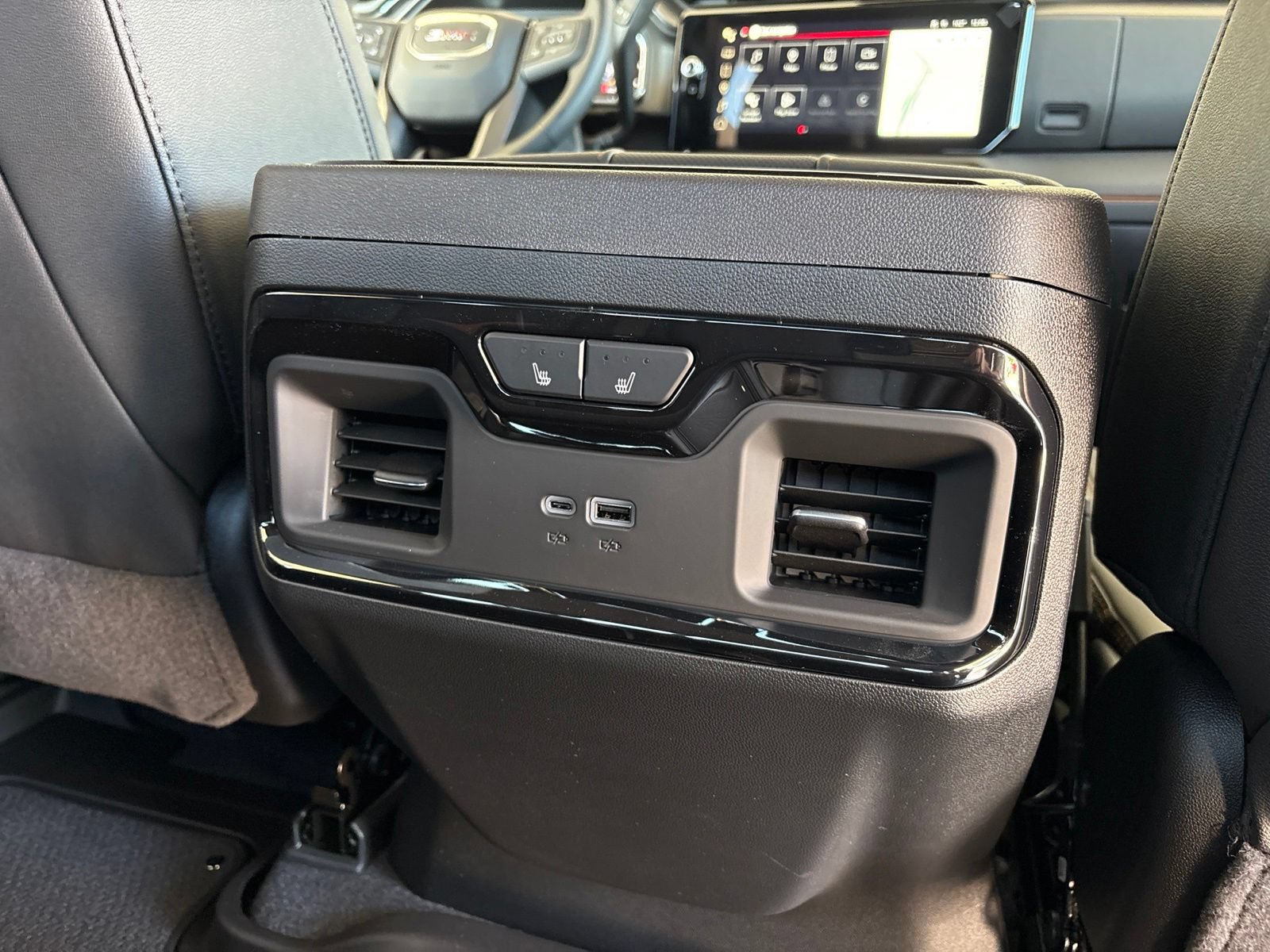New 2026 GMC Sierra 2500 AT4 w/ AT4 Premium Plus Package AWD/4WD image 19