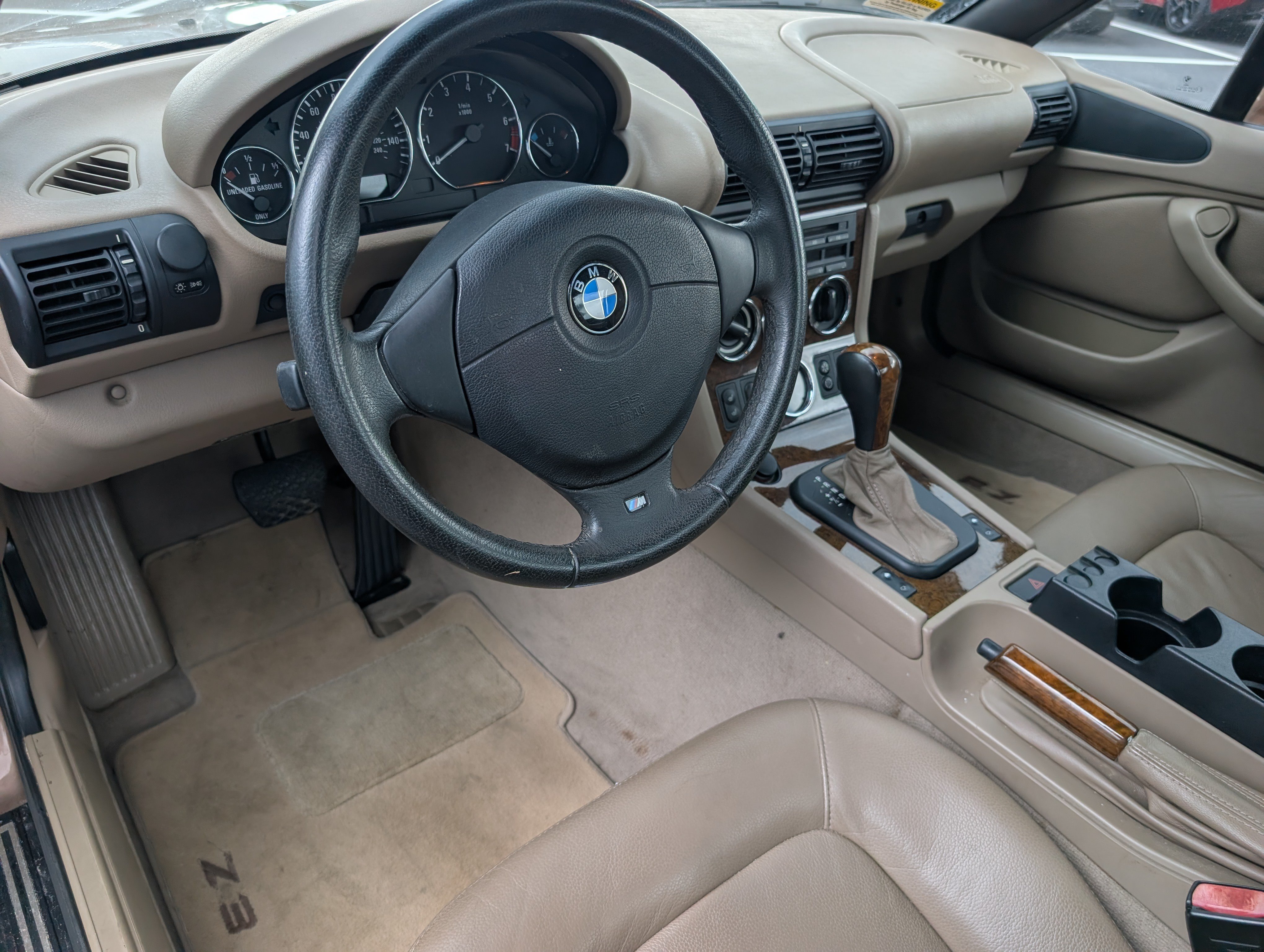 Used 2002 BMW Z3 2.5i RWD image 6
