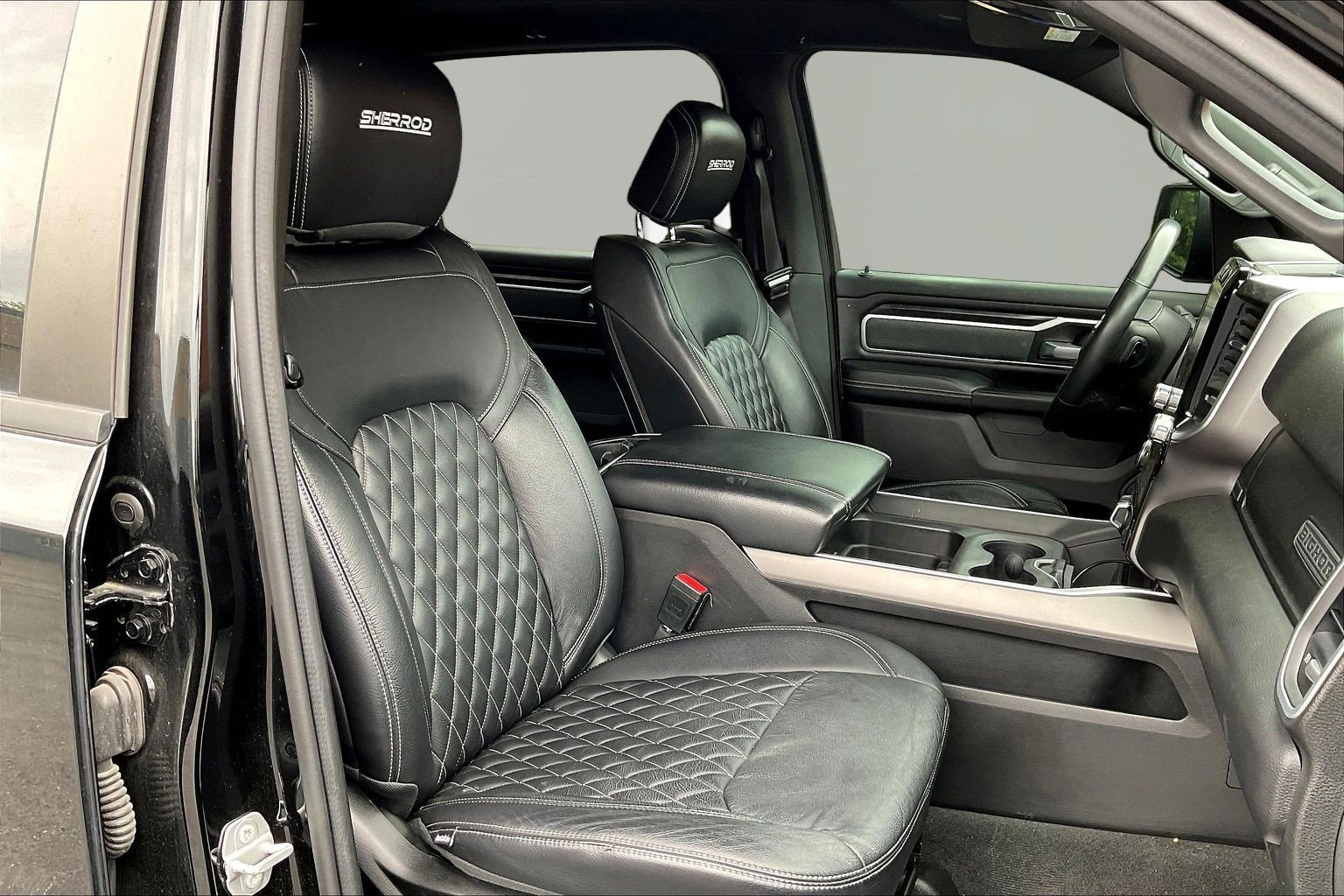 Used 2022 RAM 1500 Big Horn AWD/4WD image 29
