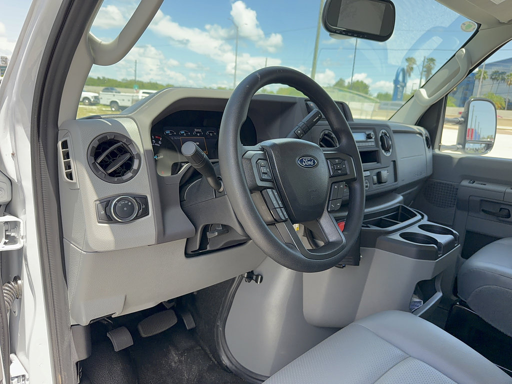 New 2026 Ford E-350 and Econoline 350 Super Duty w/ Power Equipment Group RWD image 18