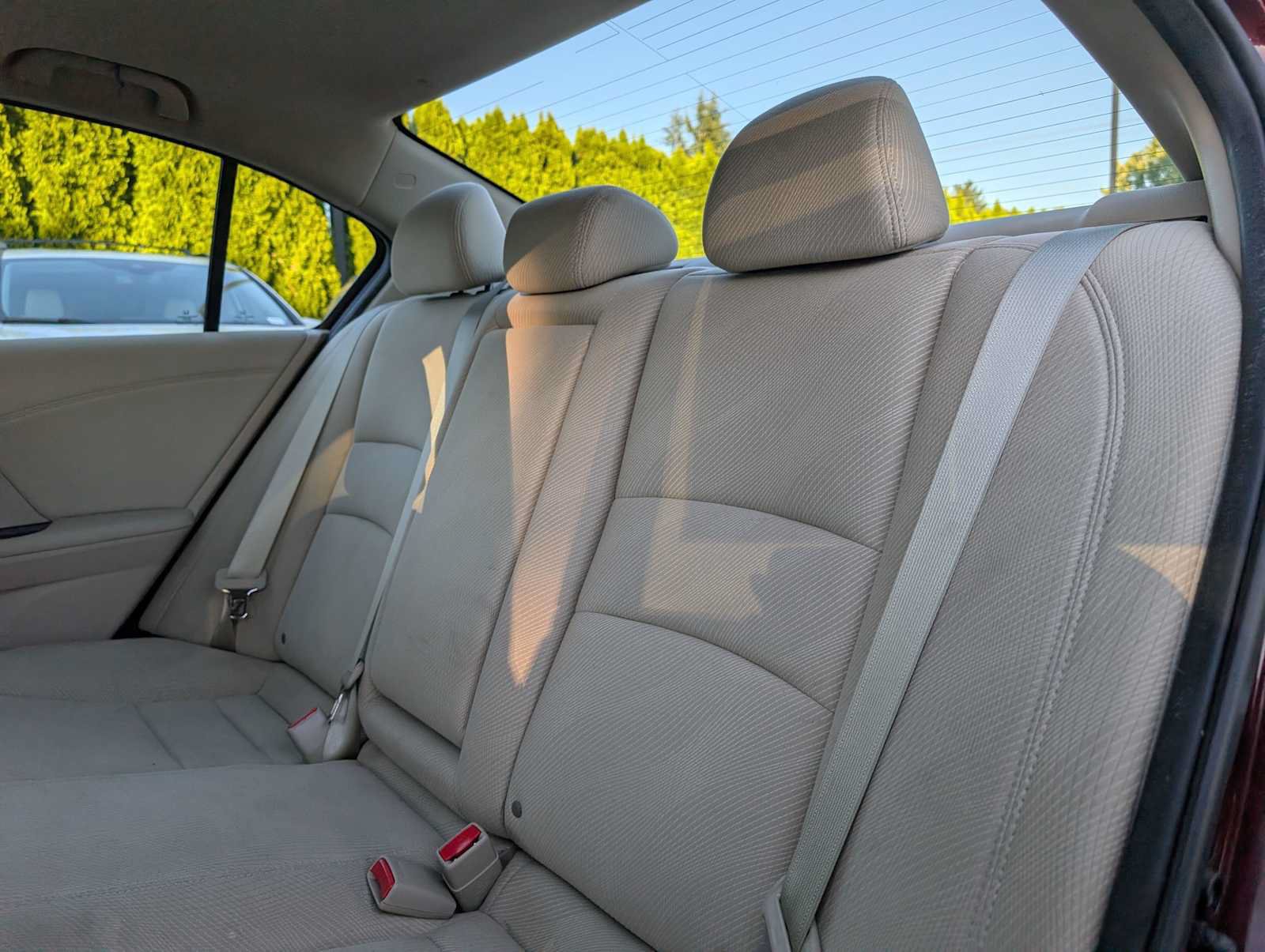 Used 2017 Honda Accord EX image 17